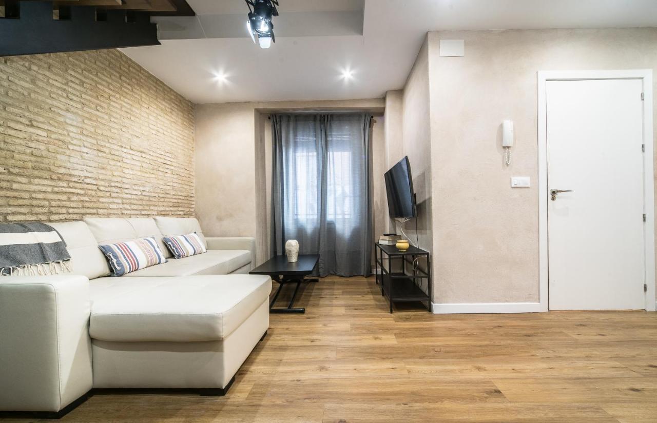 Rey De Sevilla Flats - Duplex Museo Eksteriør billede