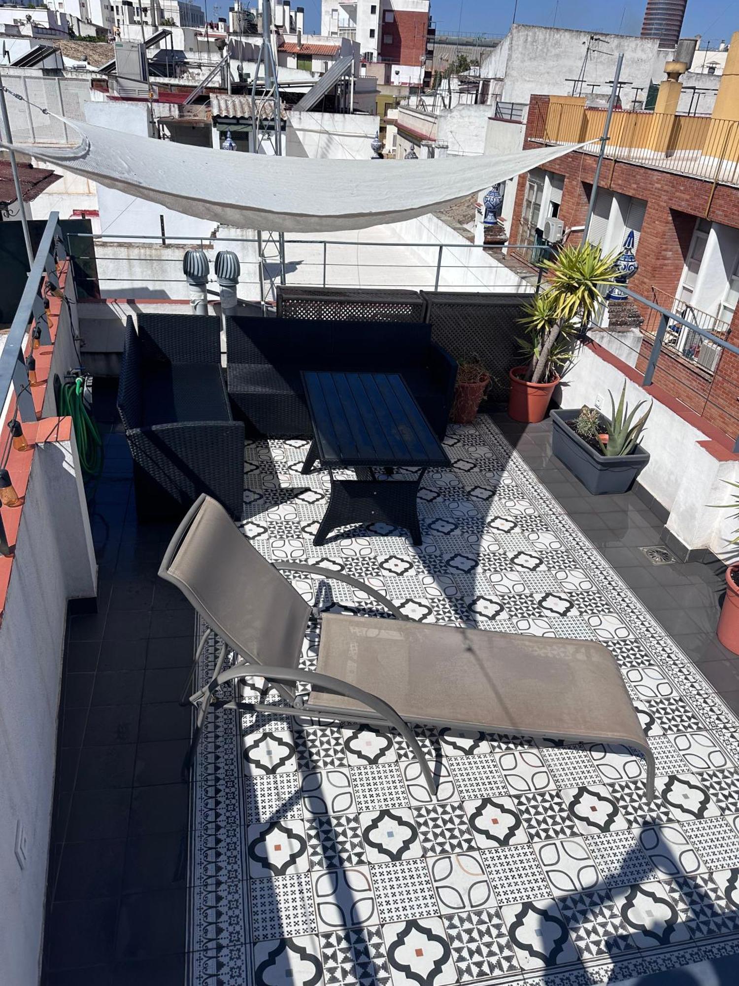 Rey De Sevilla Flats - Duplex Museo Eksteriør billede